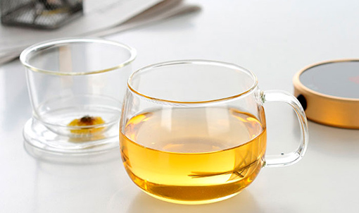 玻璃水杯是最健康的饮水杯，饮水也有它的注意事项